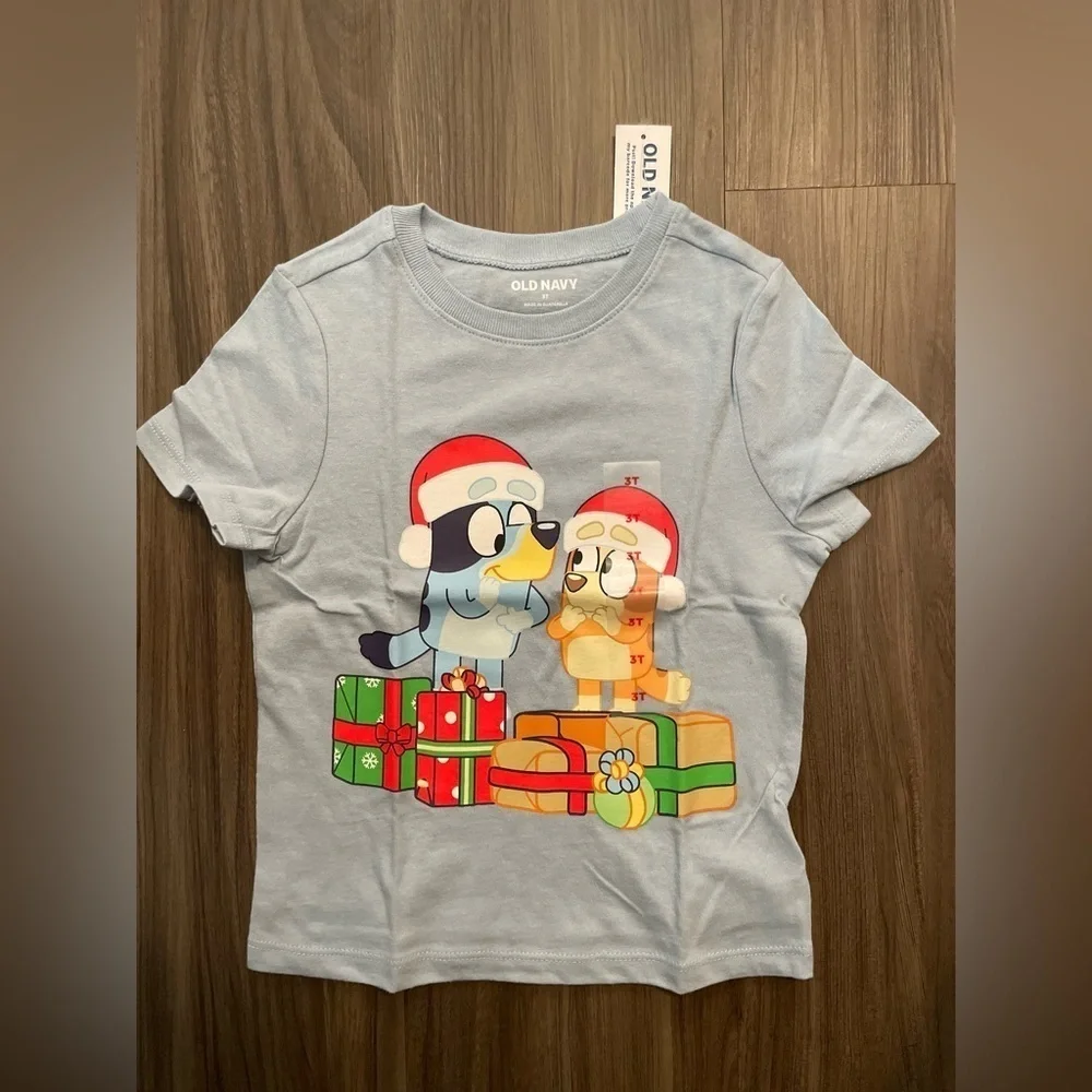 Old Navy Kids Bluey and Bingo Christmas Festive Blue Graphic Tee size 3T-NWT